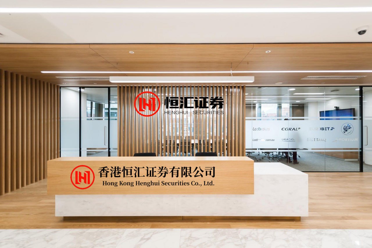 安信 微评丨“生活毒打论”月饼广告引舆情，“爹味”营销当休矣